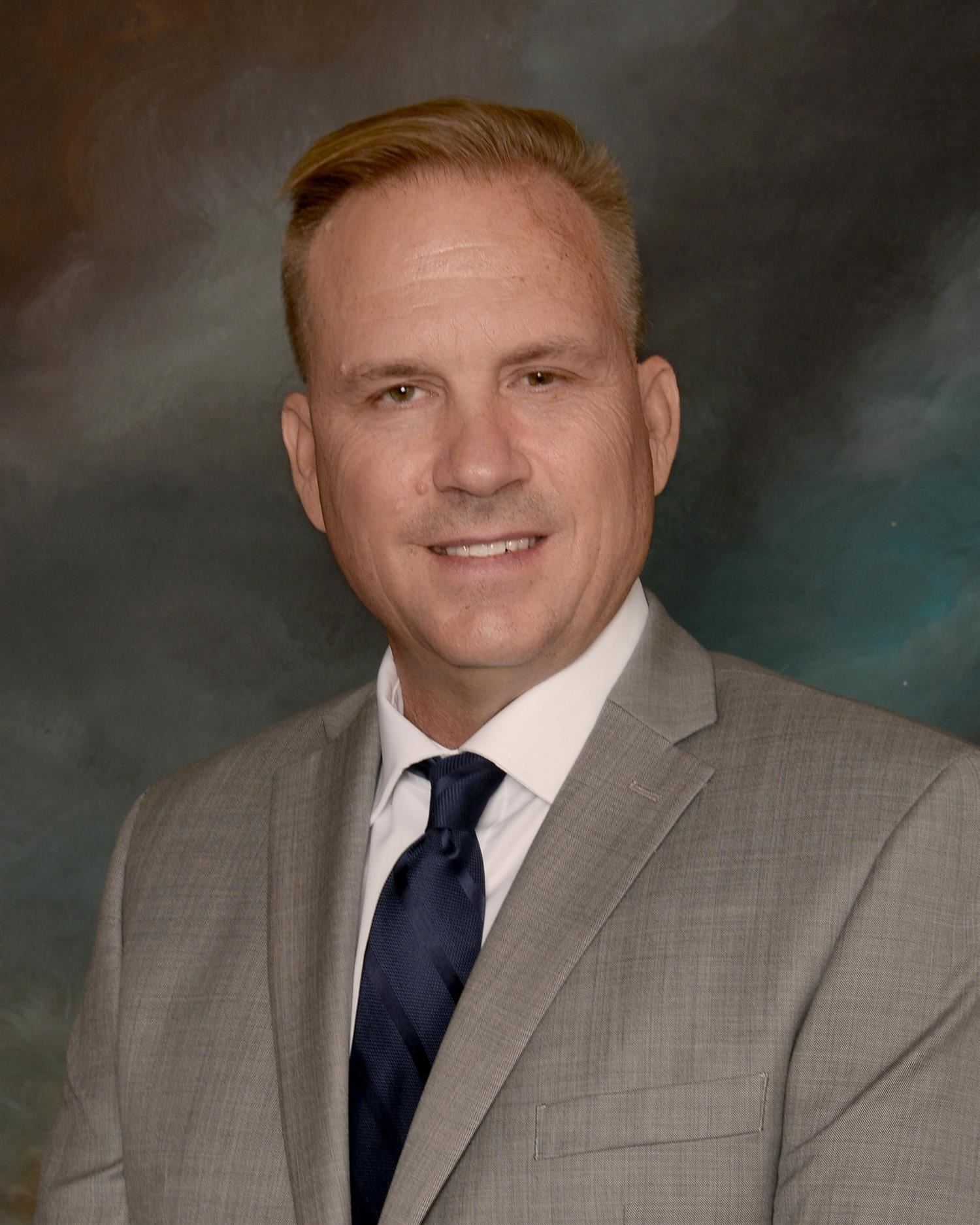 Kevin Dixon